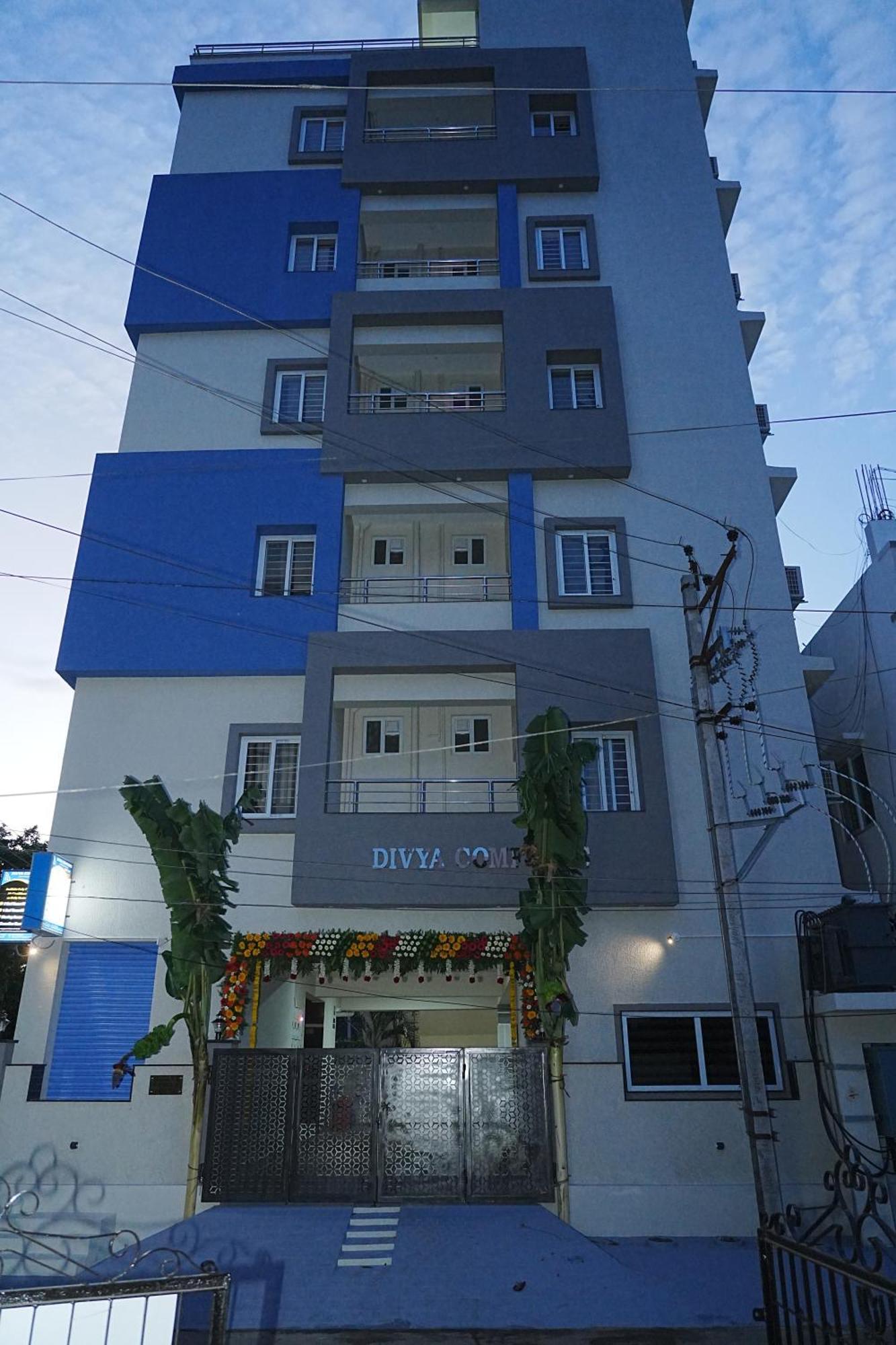 Divya Comforts- 2Bhk 티루파티 외부 사진